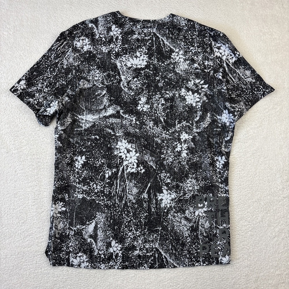 LULULEMON Mens Athletic Running T-Shirt Large Floral Short Sleeve Reflective Tee - Picture 2 of 15